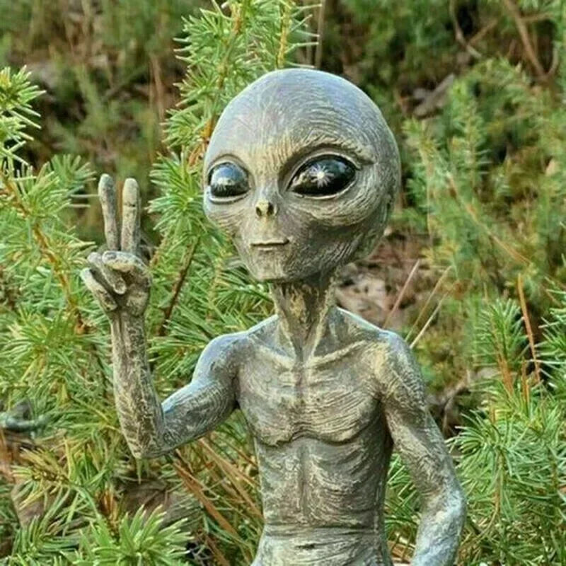 Outer Space Alien Ornaments Garden Resin Statue