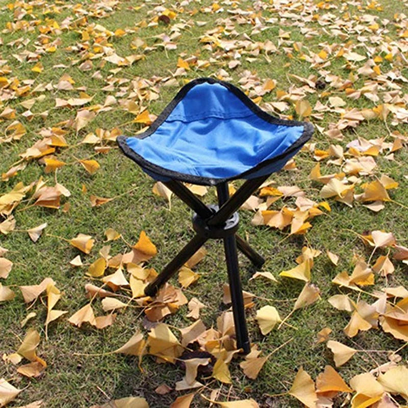 Outdoor Folding Triangular Stool