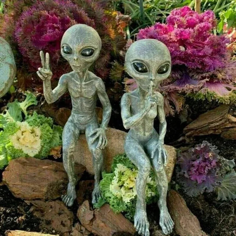 Outer Space Alien Ornaments Garden Resin Statue